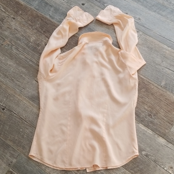 Silk blouse - Picture 2 of 7